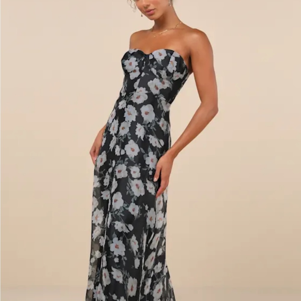 NWOT Lulu's Black Strapless Floral Maxi Dress